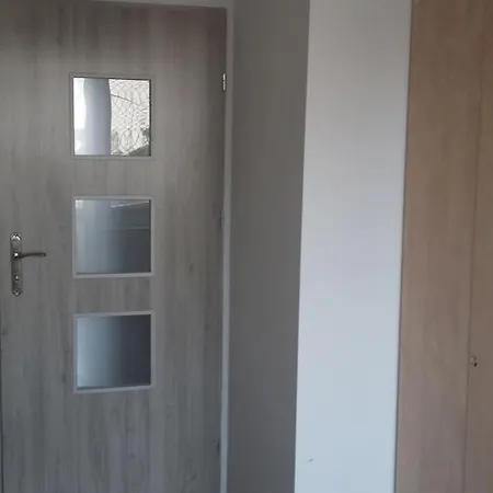 Stare Zegrze 143 - Ekonomia I Komfort! Poznan Exterior photo